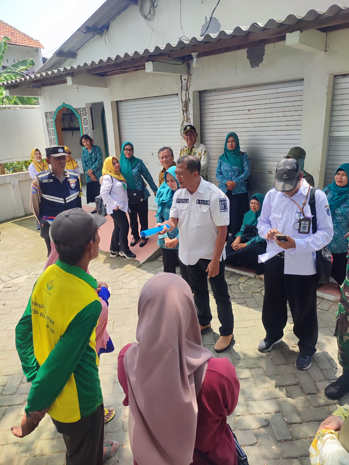 gambar berita