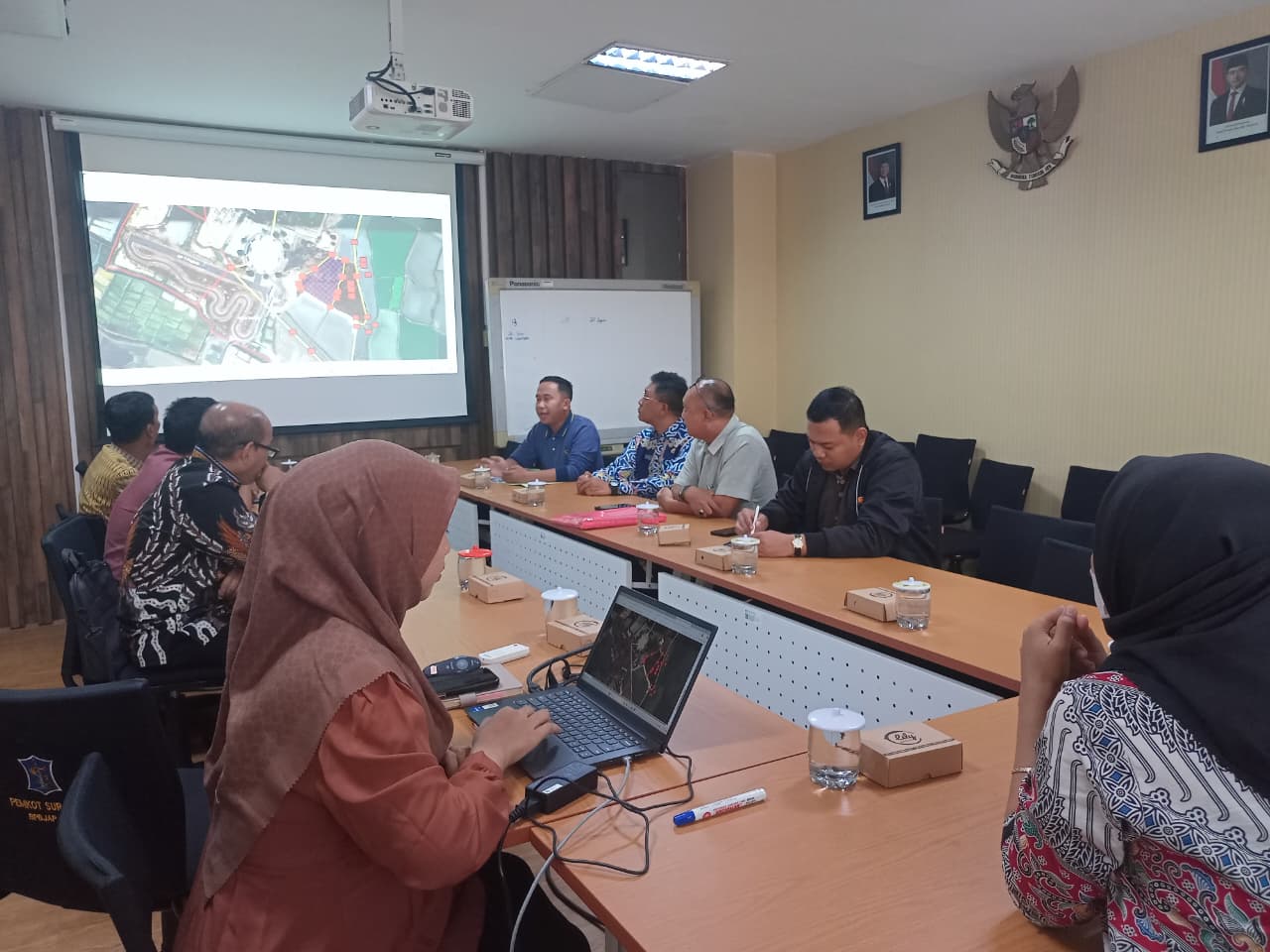 gambar berita