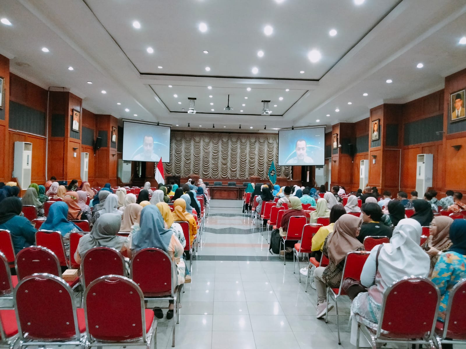 gambar berita